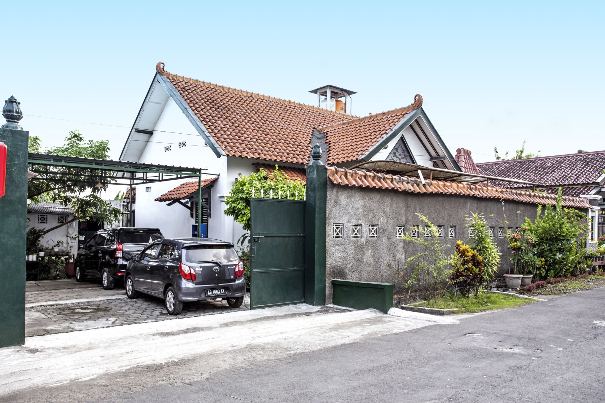 Reddoorz Near Adisucipto Airport Hotel Yogyakarta Exterior foto